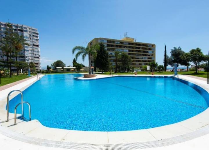 Aqua Apartment トレモリノス エクステリア 写真